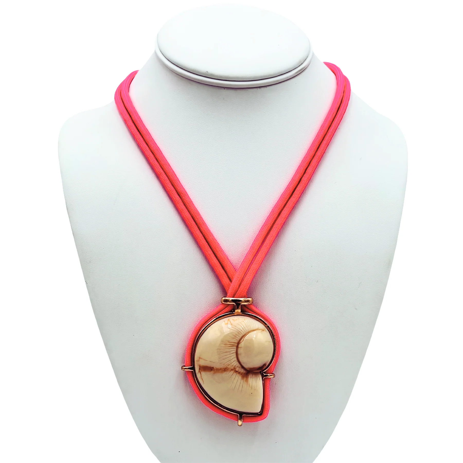 Shelly Necklace