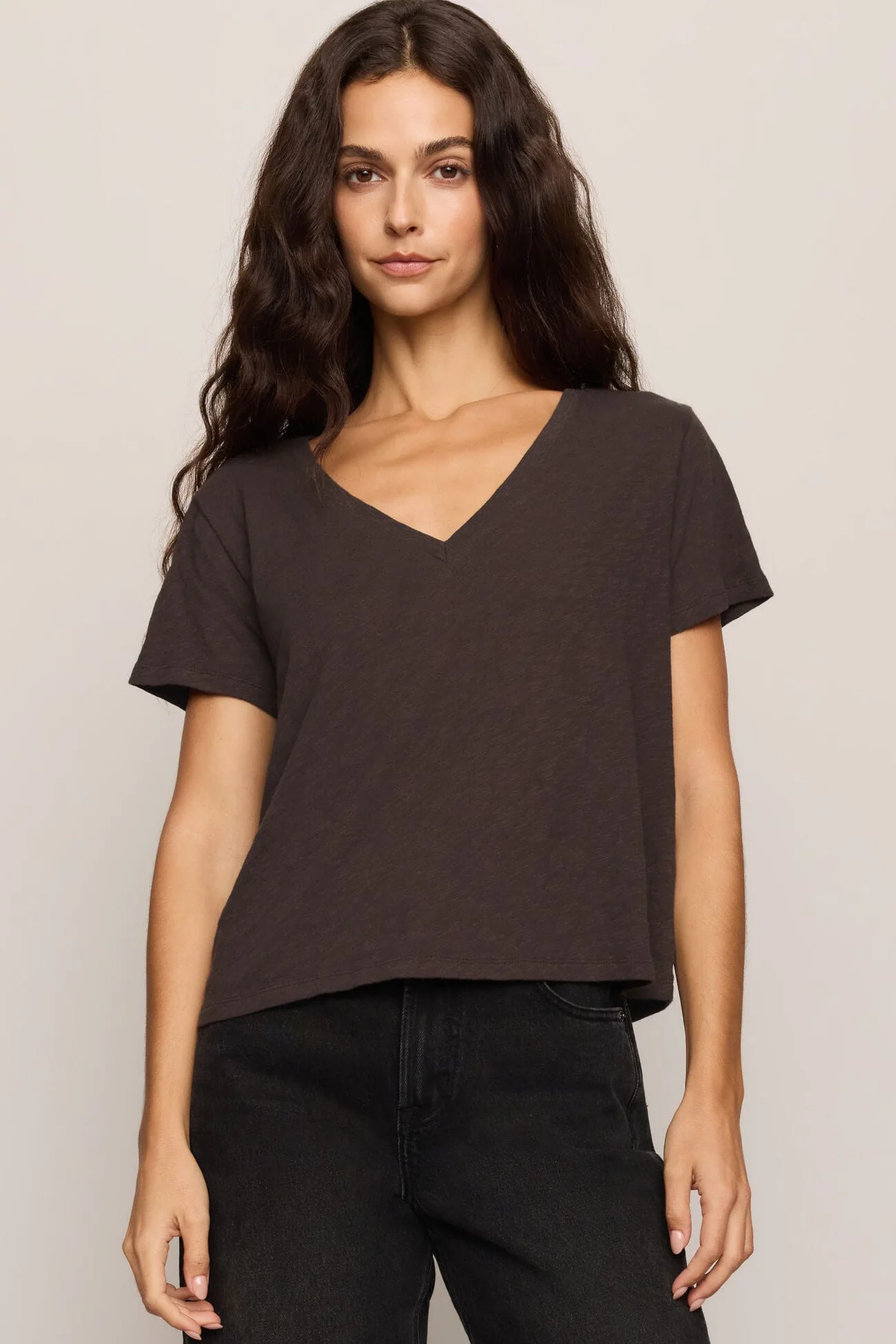 Nomad V Neck Tee