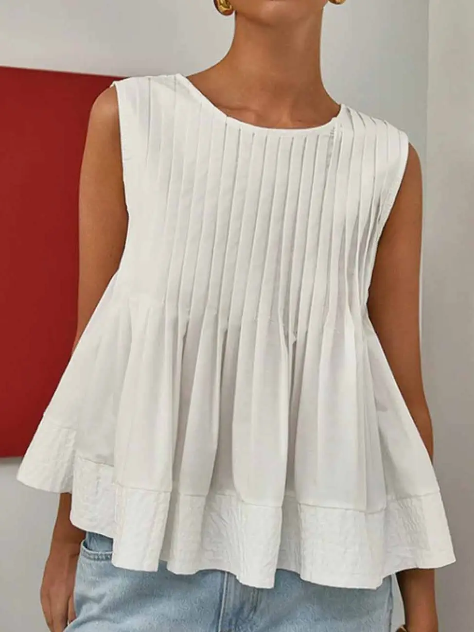 Solid Color Pleated Sleeveless Tank Top