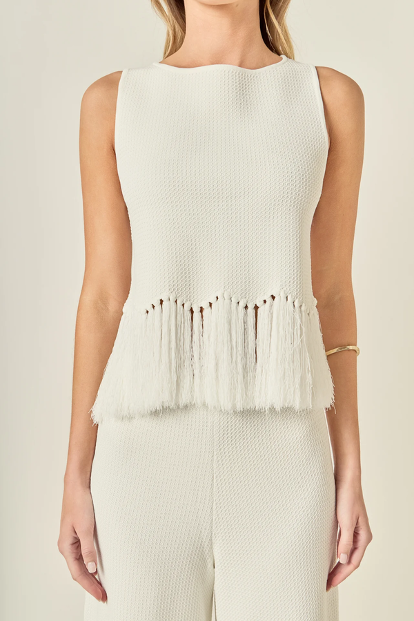 Fringe Detailed Sleeveless Knit Top